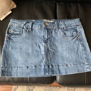 L.e.i. Ashley Trouble denim mini skirt